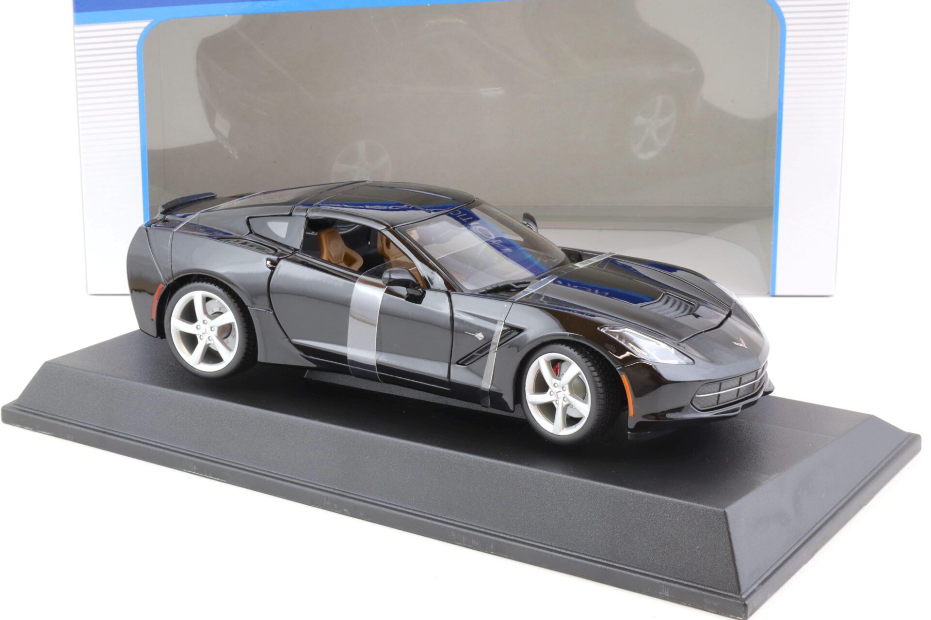 1:18 Maisto 2014 Chevrolet Corvette Stingray Coupe black