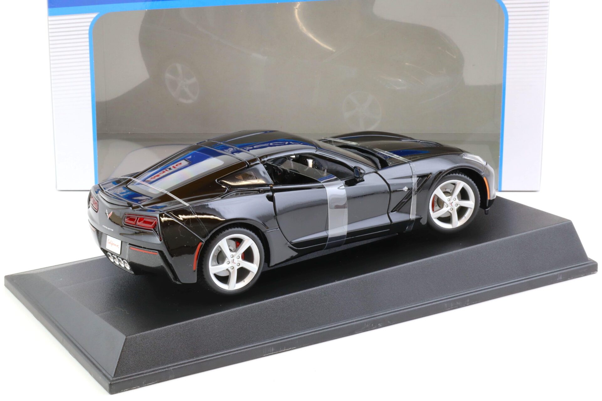1:18 Maisto 2014 Chevrolet Corvette Stingray Coupe black