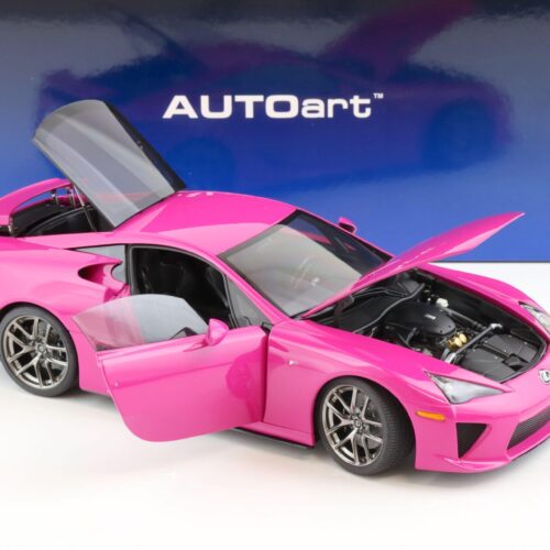 1:18 AUTOart Lexus LFA 2010 passionate pink 78859