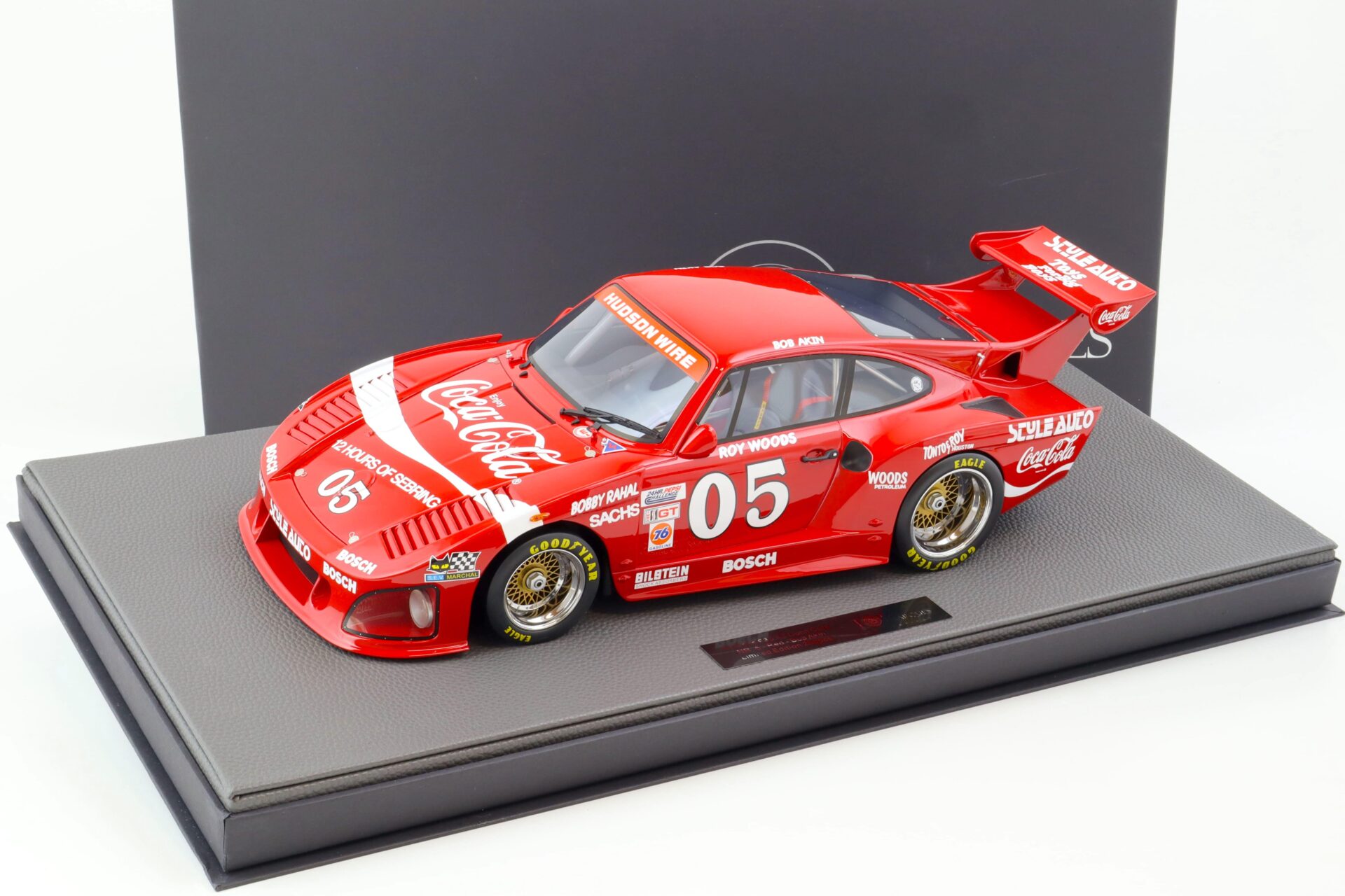 1:12 Top Marques Porsche 935 K3 Coca Cola #5 - Red - Bob Akin TMR12-17B