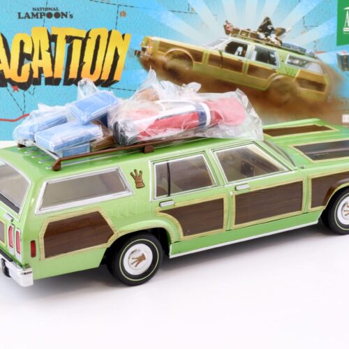 1:18 Greenlight Ford Country Wagon Queen Family Truckster VACATION with luggage
