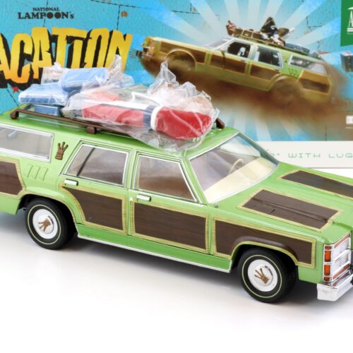 1:18 Greenlight Ford Country Wagon Queen Family Truckster VACATION with luggage