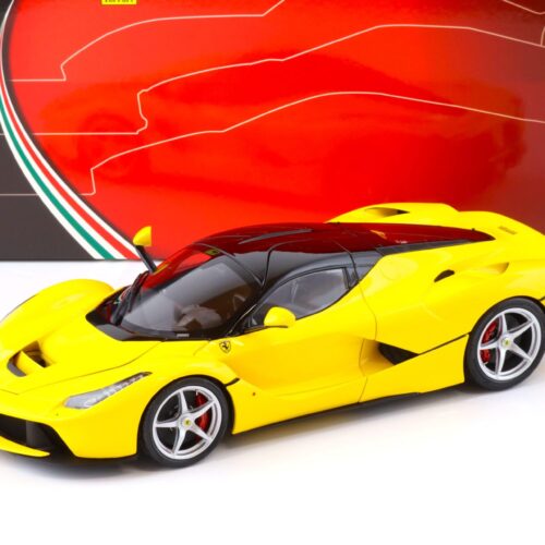 1:18 BBR Ferrari LaFerrari yellow/ black FULL OPENING