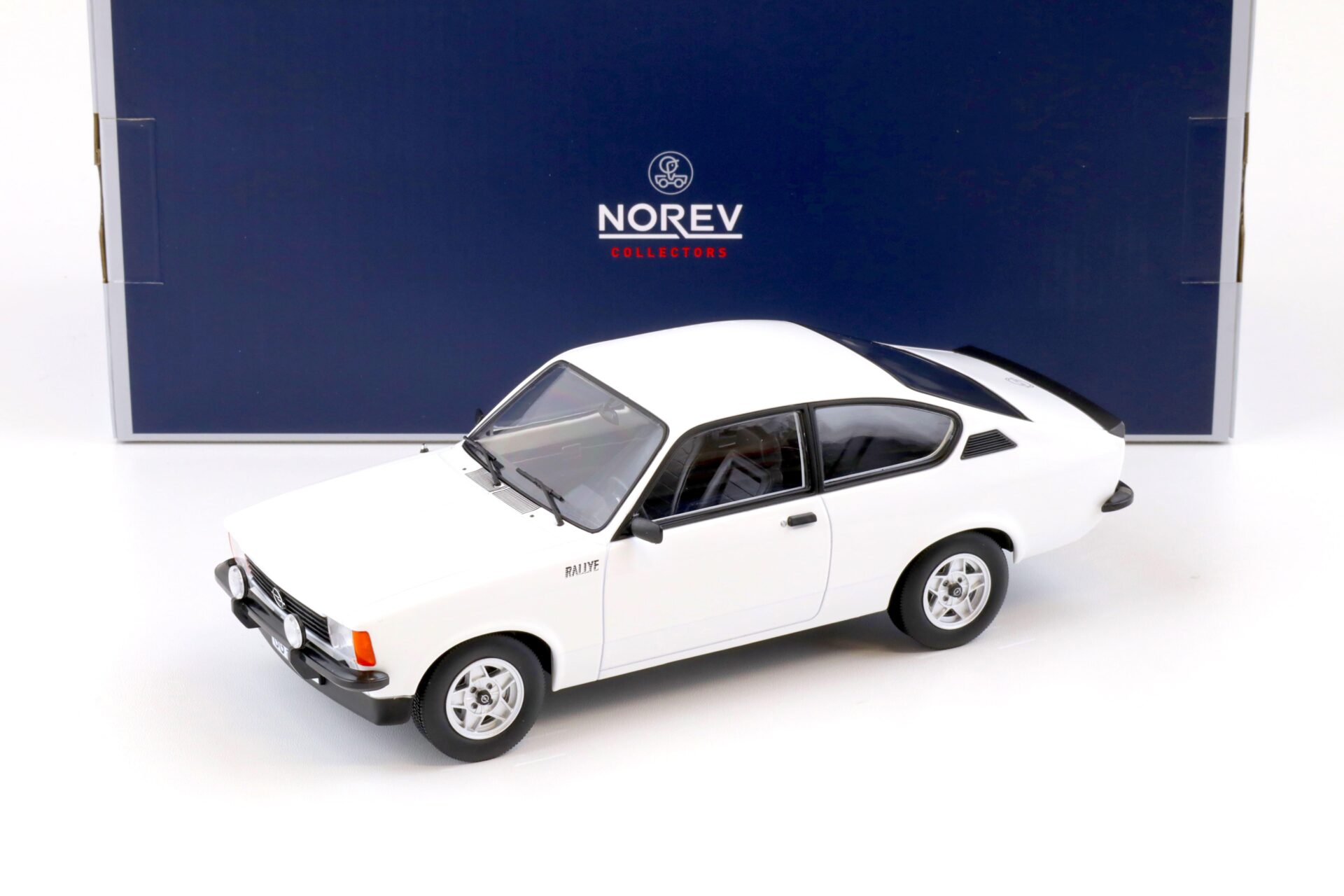 ID 71488 orig.jpg 1:18 Norev Opel Kadett Rallye C-Coupe 2.0 E 1977 white - Limited 500 pcs.