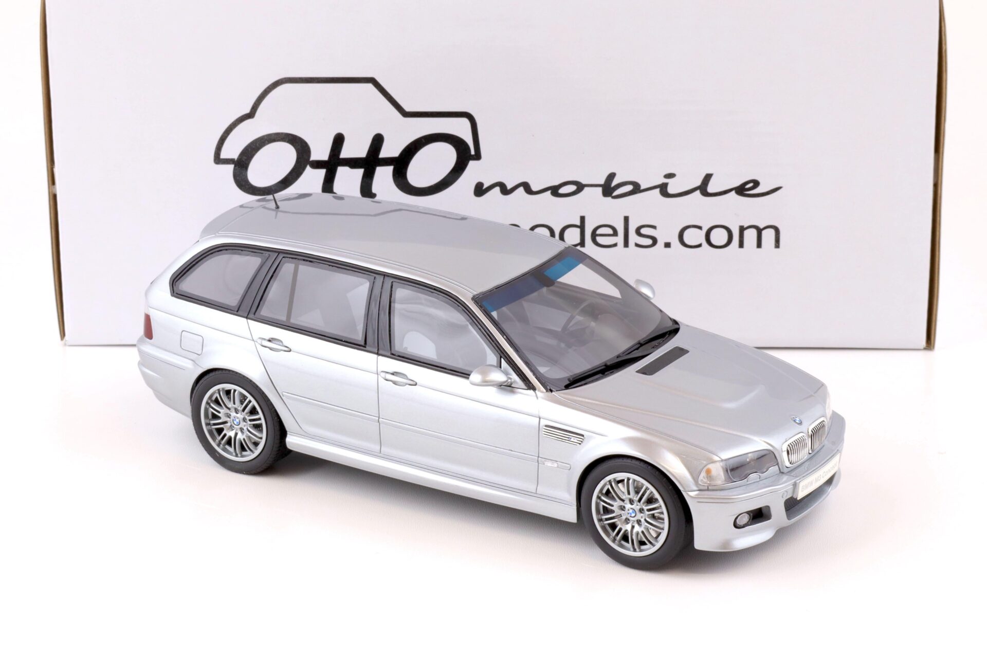 1:18 OTTO mobile OT981 BMW M3 E46 Touring Concept silver metallic 2000