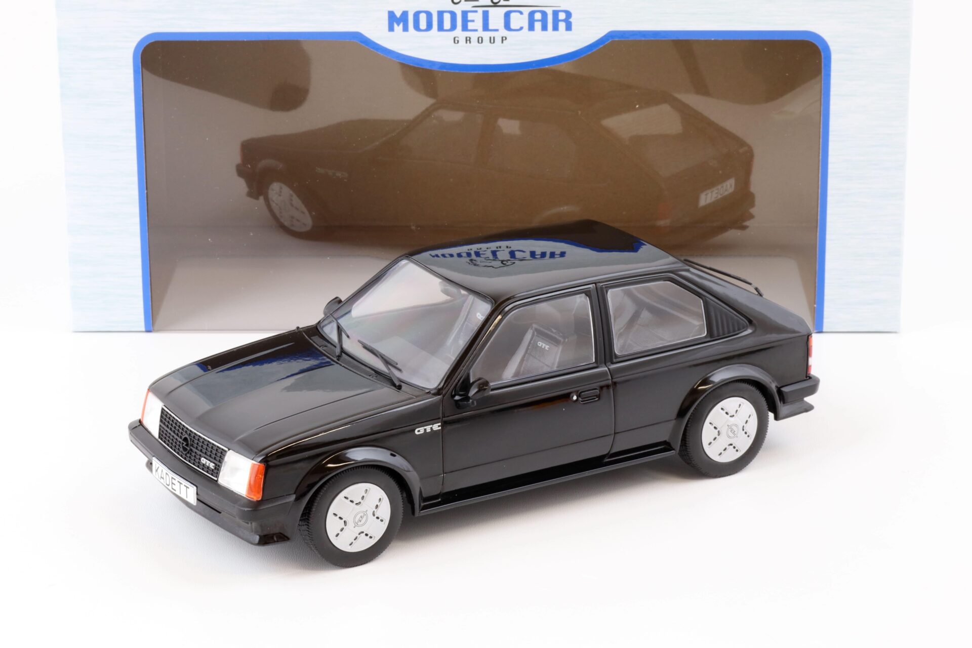 1:18 MCG Opel Kadett D GTE black 1983