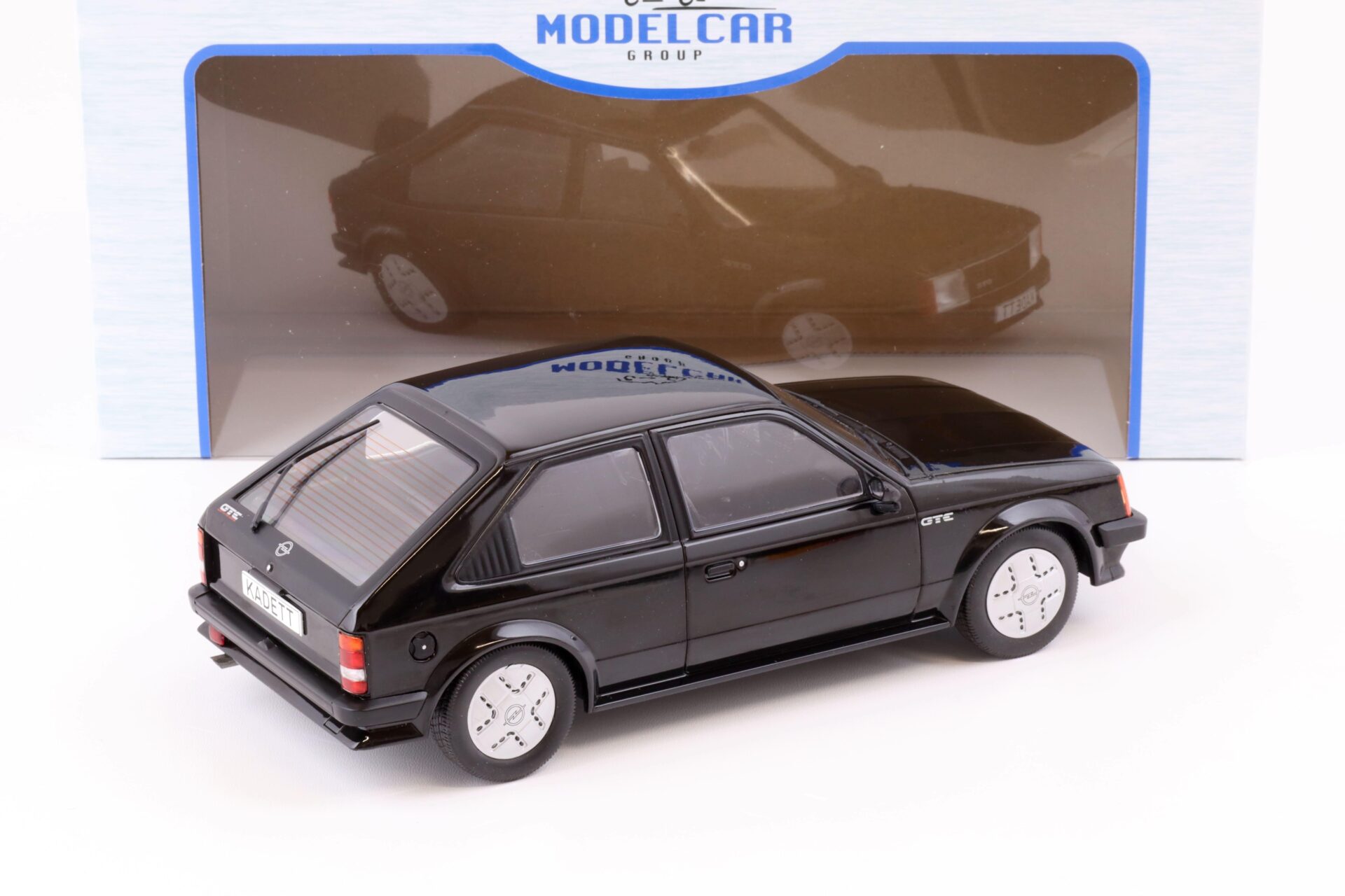 1:18 MCG Opel Kadett D GTE black 1983