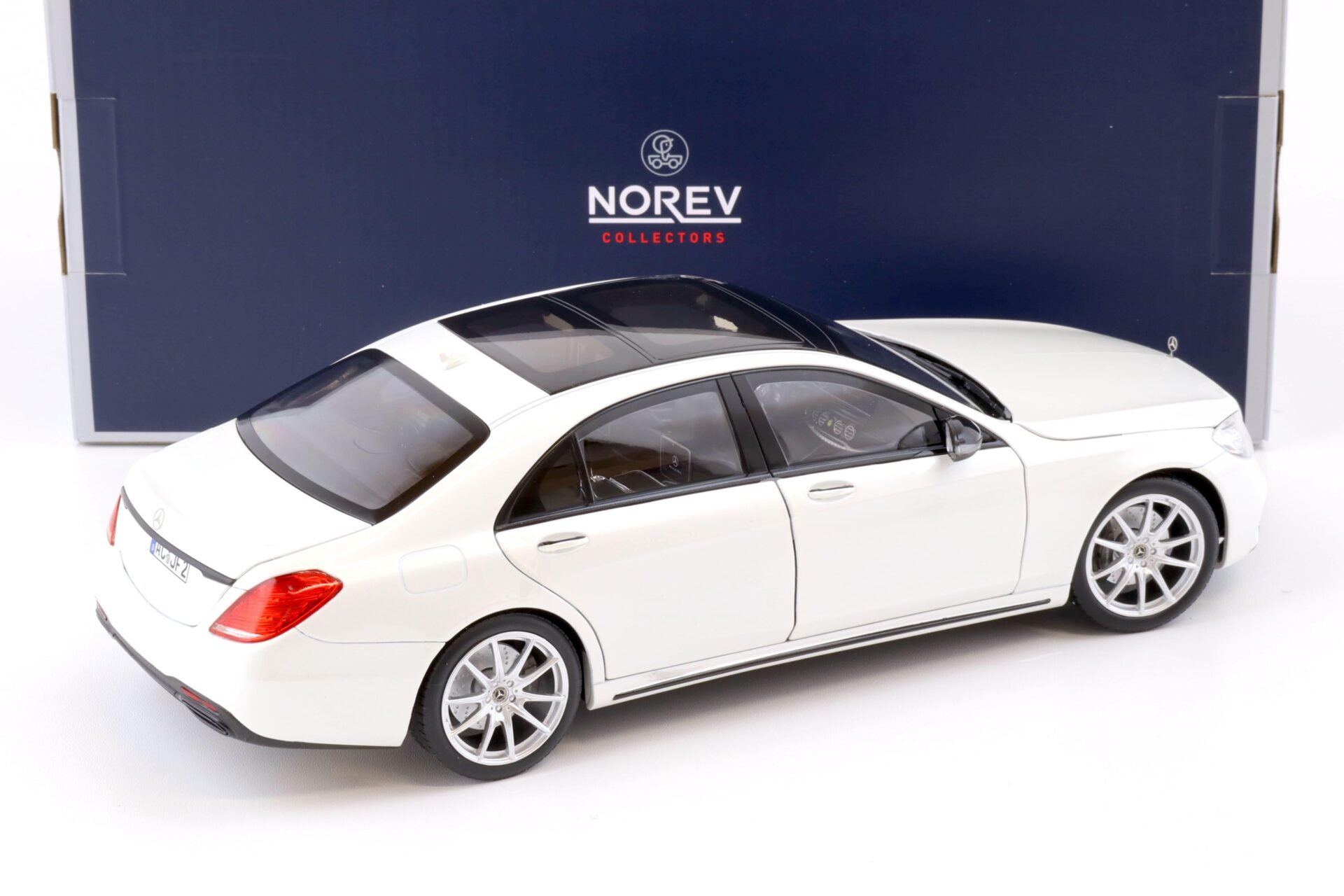 1:18 Norev Mercedes S-Klasse AMG-Line 2018 white metallic
