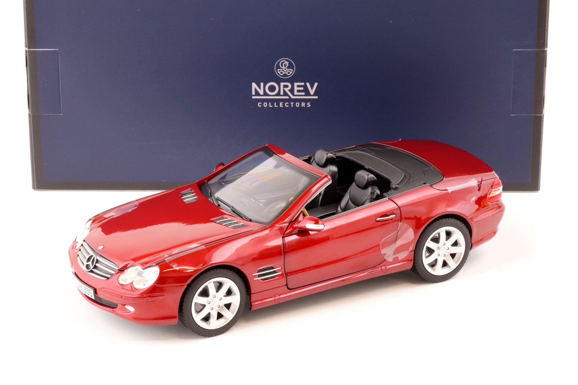 1:18 Norev Mercedes SL 500 Convertible 2003 red metallic - Limited 300 pcs.
