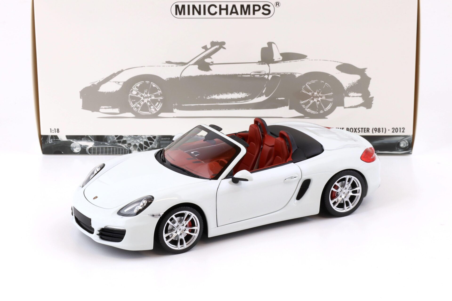 ID 72078 orig.jpg 1:18 Minichamps Porsche Boxster S (981) white 2012