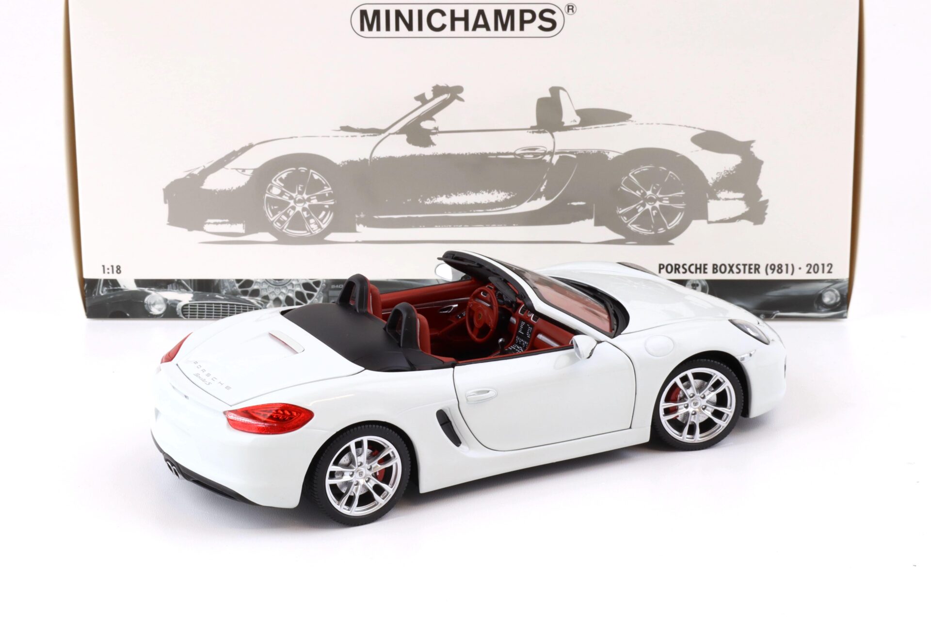 1:18 Minichamps Porsche Boxster S (981) white 2012