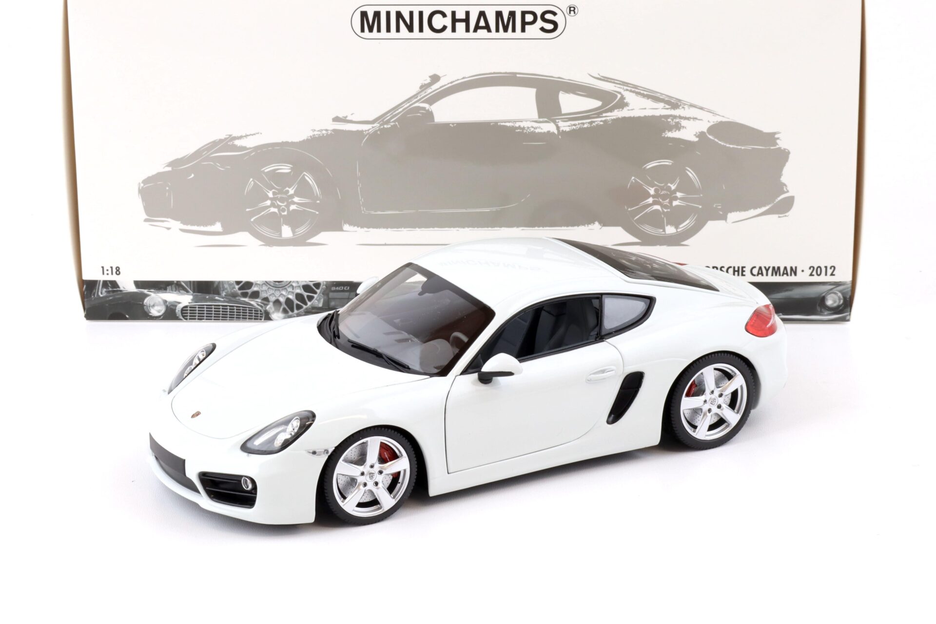 1:18 Minichamps Porsche Cayman S white 2012