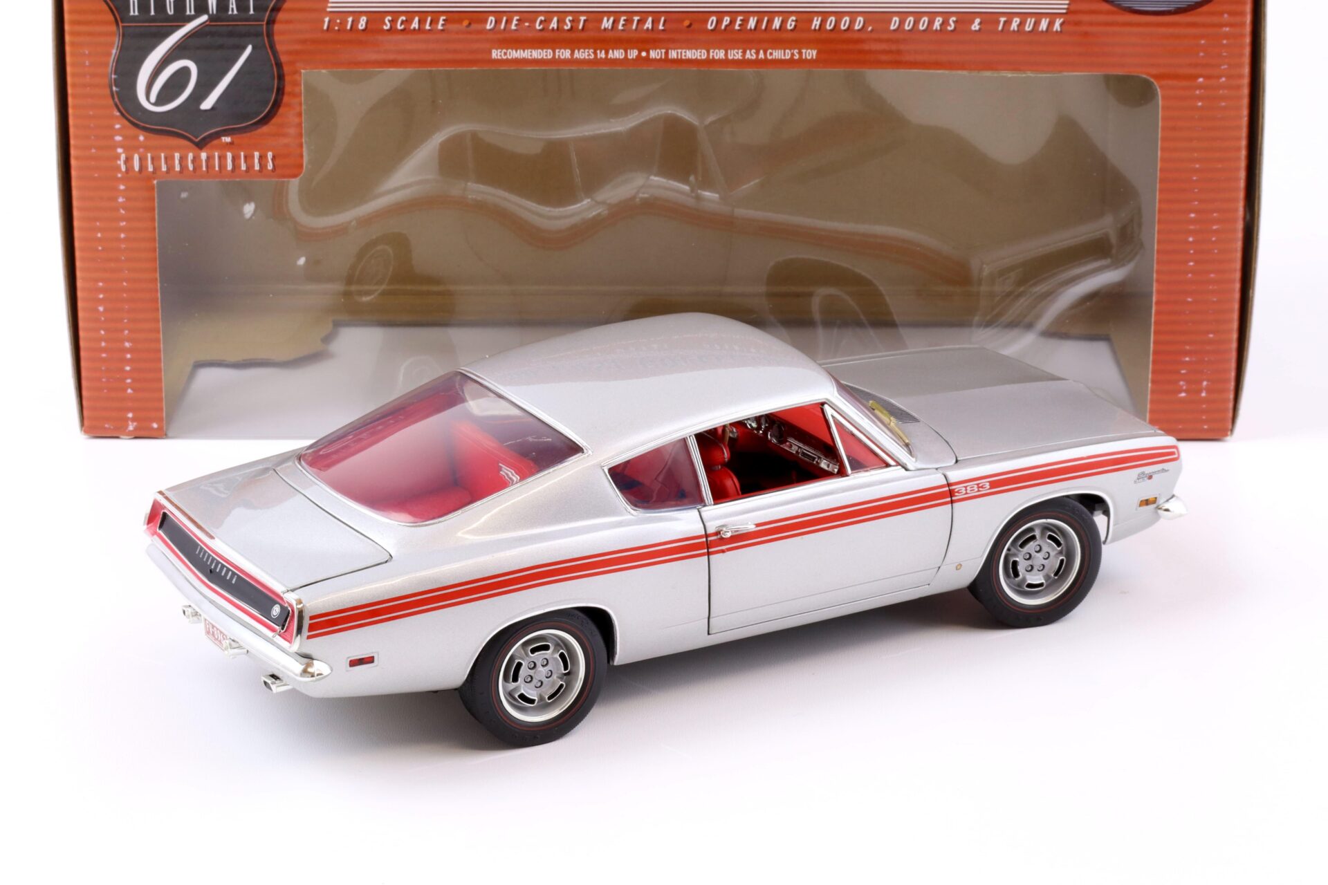 1:18 Highway61 1969 Plymouth Barracuda Formula S 383 silver metallic 50731