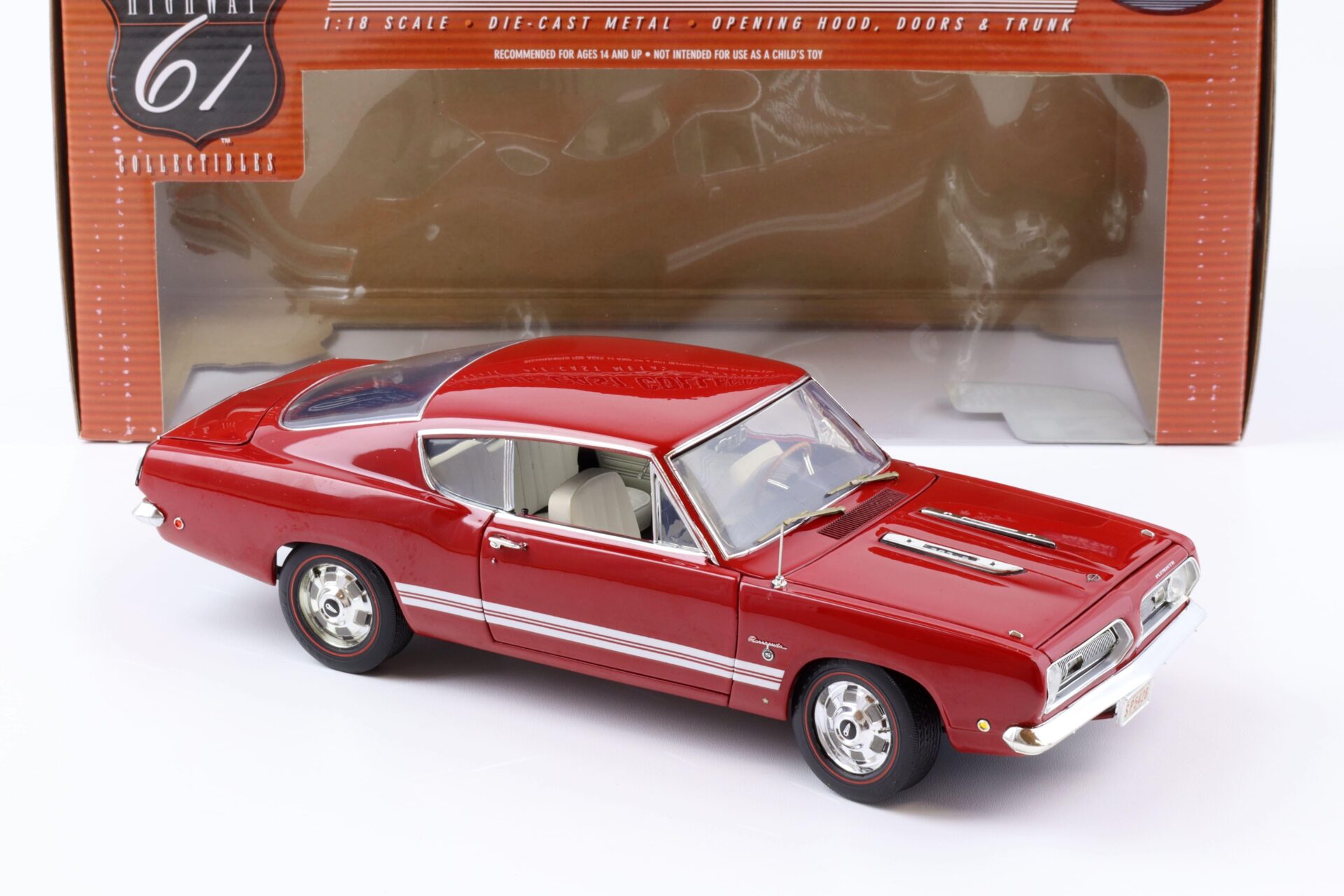 1:18 Highway61 1968 Plymouth Barracuda Formel S red 50429