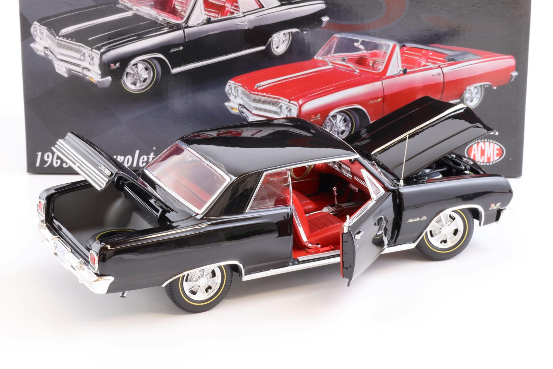 1:18 ACME 1965 Chevrolet Chevelle Z16 Malibu black with red interior