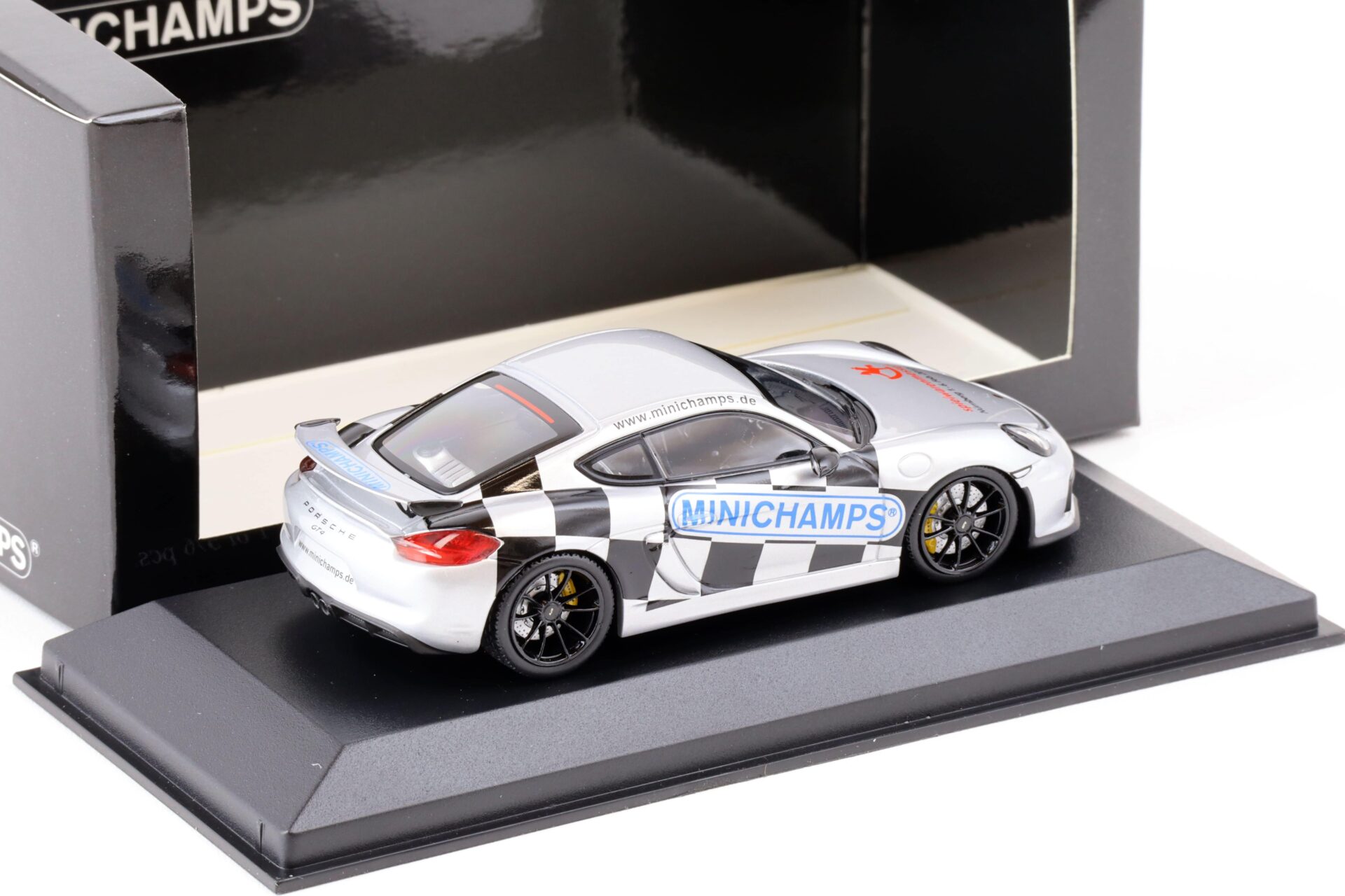 1:43 Minichamps Porsche Cayman GT4 Limited Edition German Toy Fair Nürnberg 2017