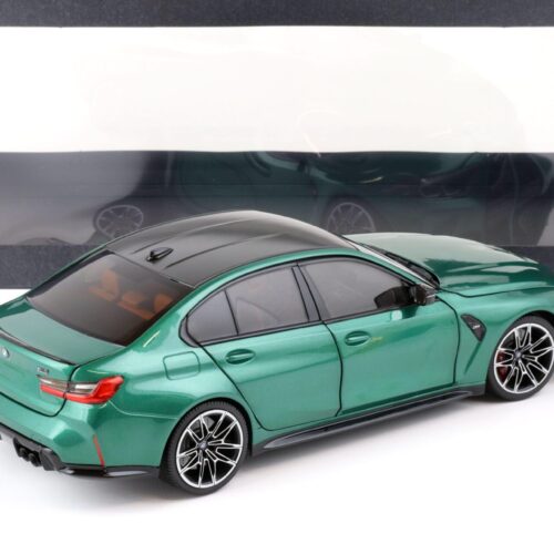 1:18 Minichamps BMW M3 G80 Competition green metallic 2020 DEALER VERSION