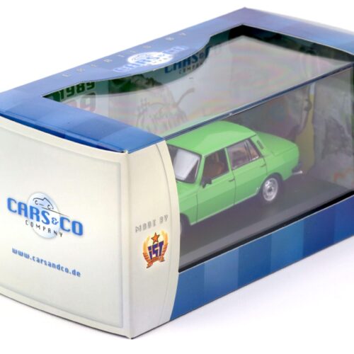 1:43 Cars&Co IST 1985 Wartburg 353 Sedan green