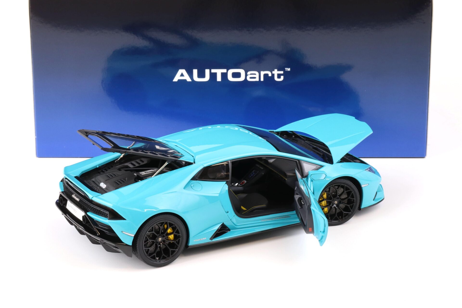 1:18 AUTOart Lamborghini Huracan EVO 2019 blu glauco blue 79211