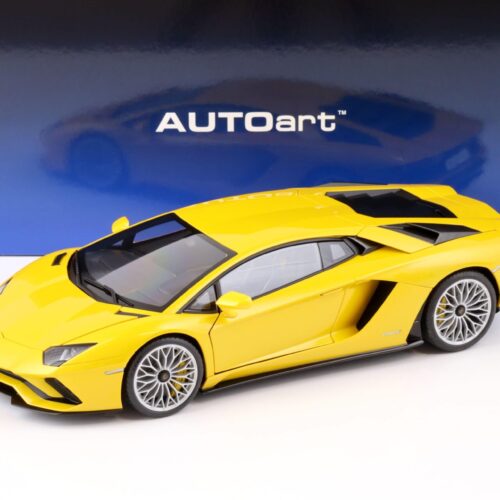 1:18 AUTOart Lamborghini Aventador S Coupe 2017 New Giallo Orion/ yellow 79132