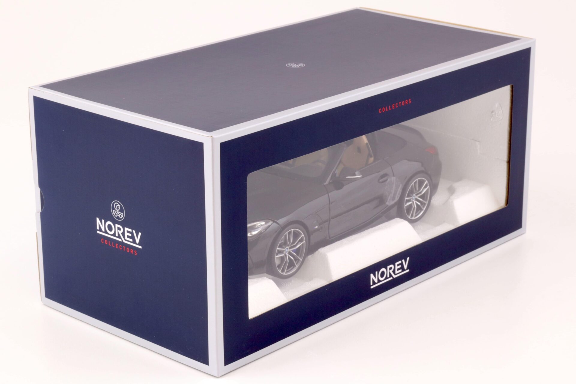 1:18 Norev BMW Z4 M40i Roadster (G29) black metallic 2019