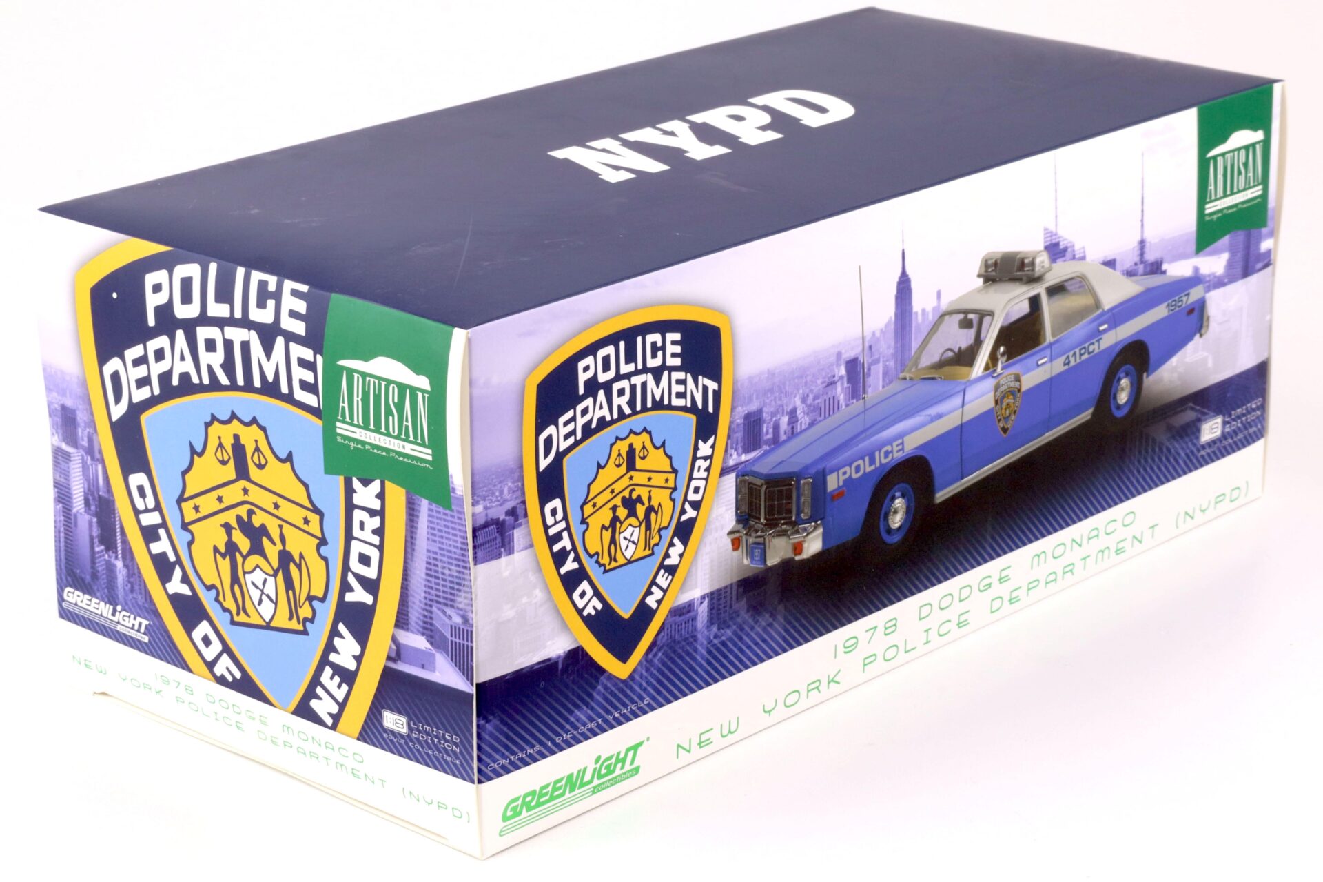 1:18 Greenlight 1978 Dodge Monaco New York Police Department NYPD blue/ white
