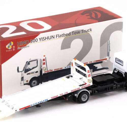 1:64 TINY HINO 300 Singapore YISHUN Flatbed Tow Truck Abschlepper white
