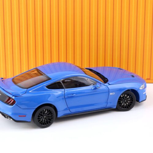 1:18 Diecast Masters 2019 Ford Mustang GT 5.0 Coupe LHD Kona blue metallic