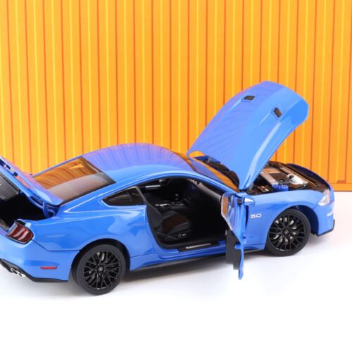 1:18 Diecast Masters 2019 Ford Mustang GT 5.0 Coupe LHD Kona blue metallic