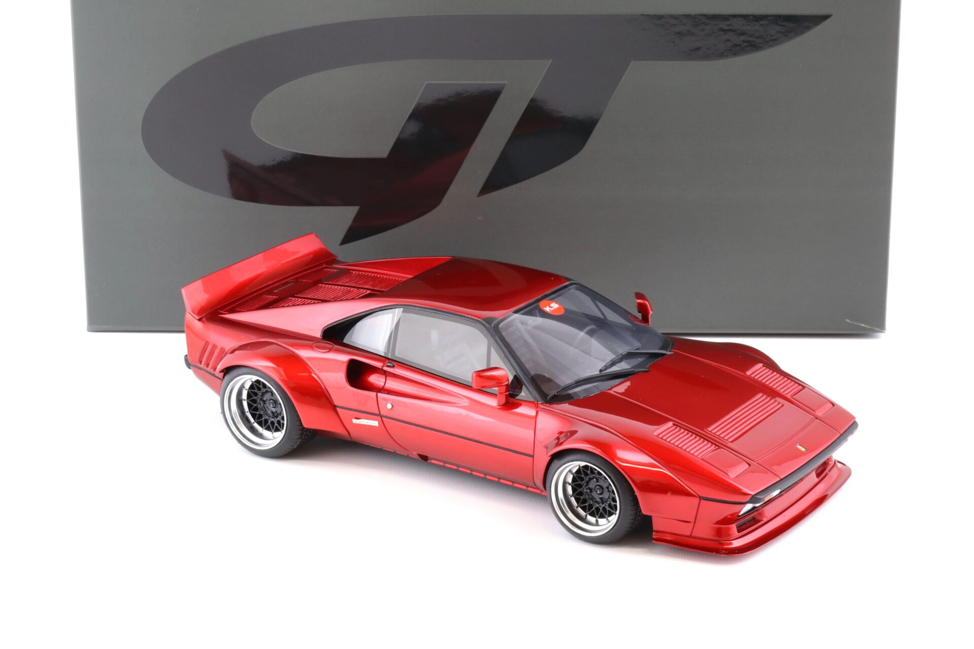 1:18 GT Spirit GT337 Ferrari 288 GTO KHYZYL SALEEM red metallic