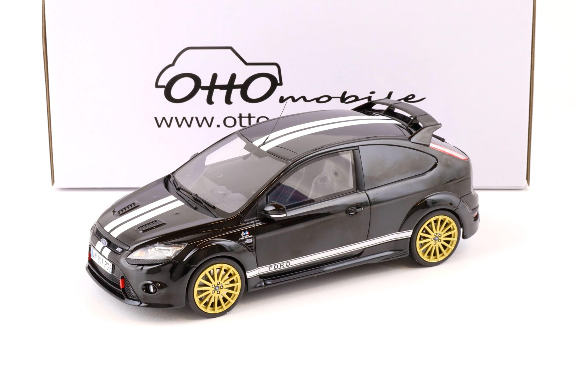 1:18 OTTO mobile OT1008 Ford Focus RS MK2 Le Mans black 2010