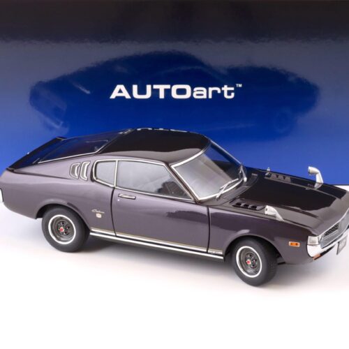 1:18 AUTOart Toyota Celica Liftback 2000 GT (RA25) 1973 dark purple metallic 78769
