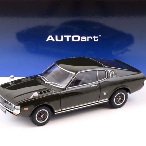 1:18 AUTOart Toyota Celica Liftback 2000 GT (RA25) 1973 moss green 78768