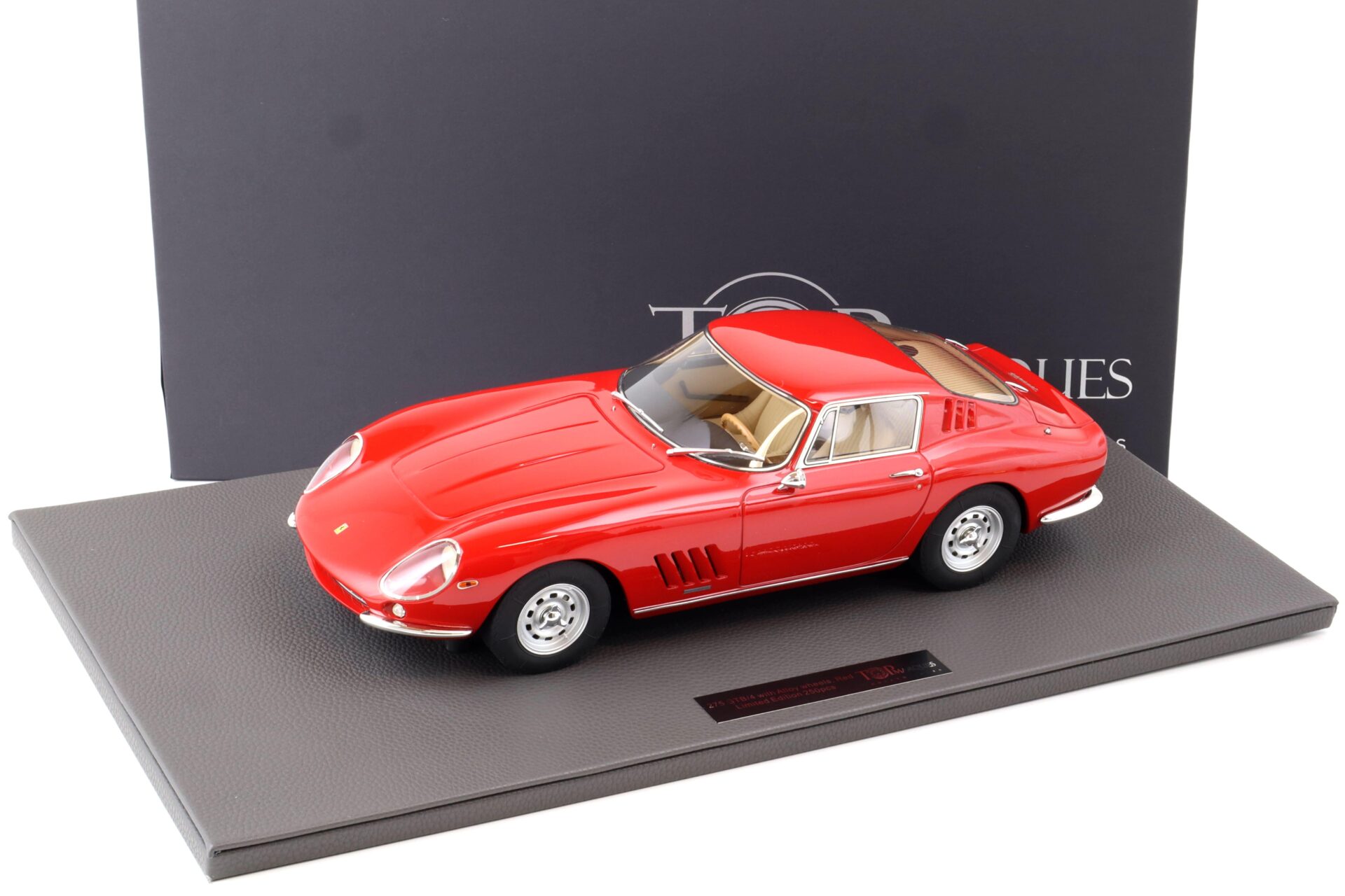 1:12 TOP Marques Ferrari 275 GTB/4 with Alloy wheels red TM12-04K