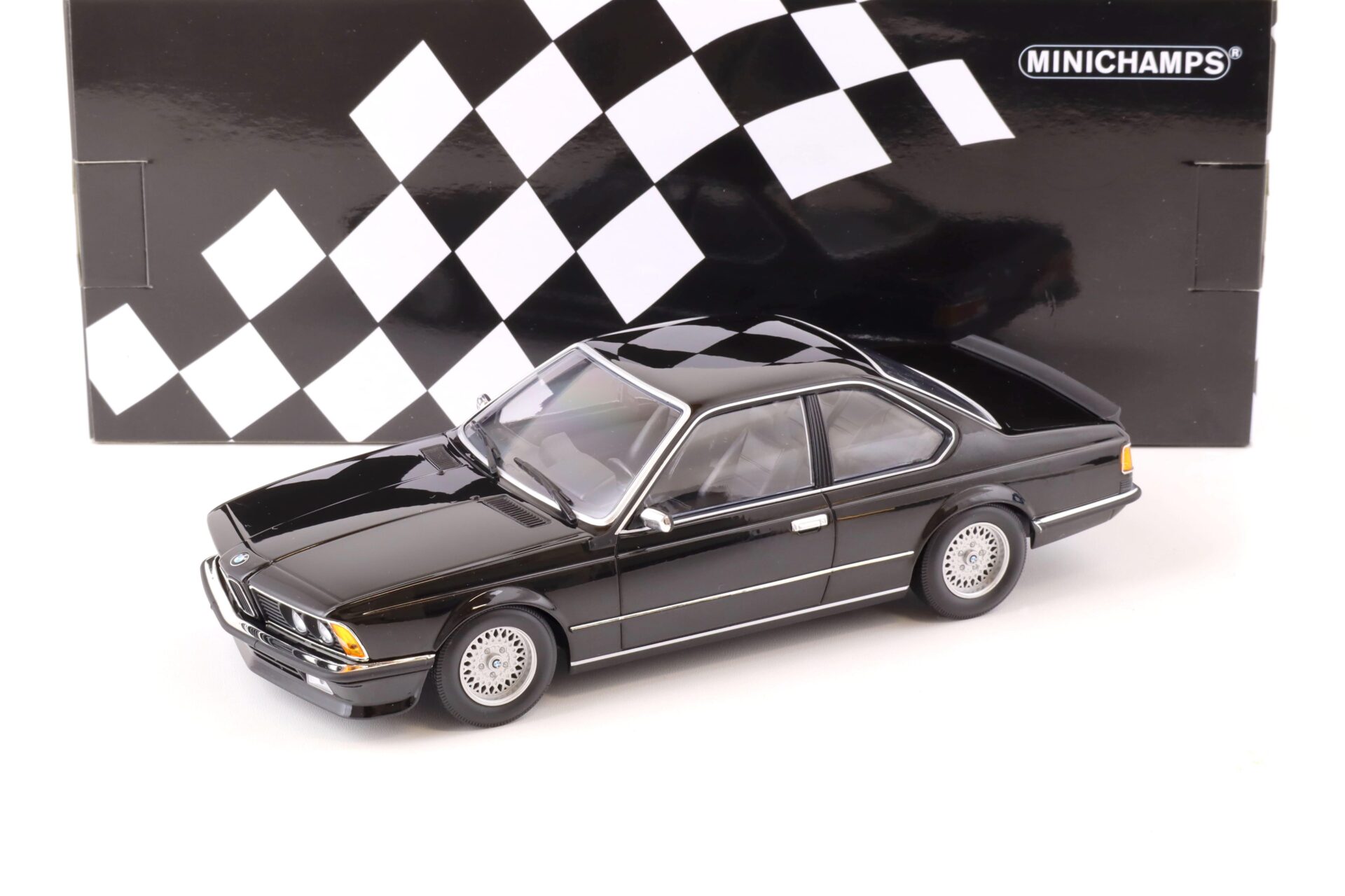 1:18 Minichamps BMW 635 CSi Coupe 1982 black metallic