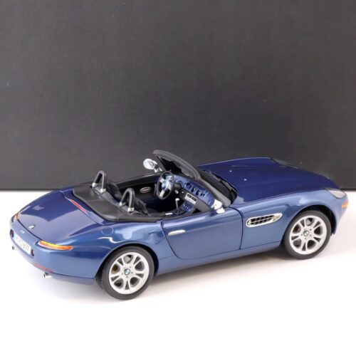 1:18 Kyosho BMW Z8 Roadster blue with Top DEALER VERSION – Premium