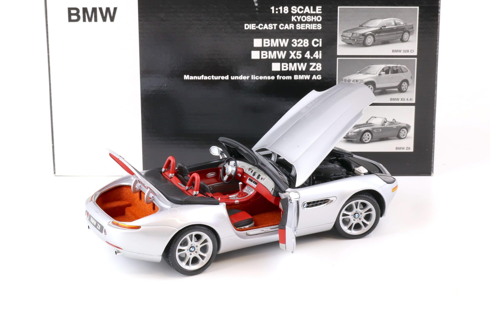 1:18 Kyosho BMW Z8 Roadster silver/ red with Top 08511S
