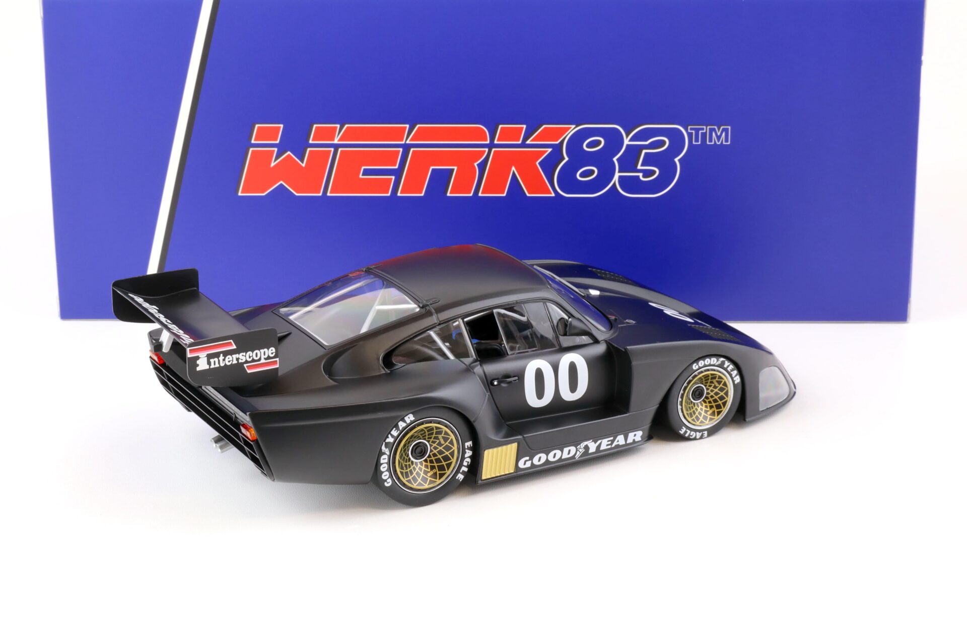 1:18 WERK83 Kremer Porsche 935 K4 #00 IMSA 1981 Ongais/ Field Interscope Racing