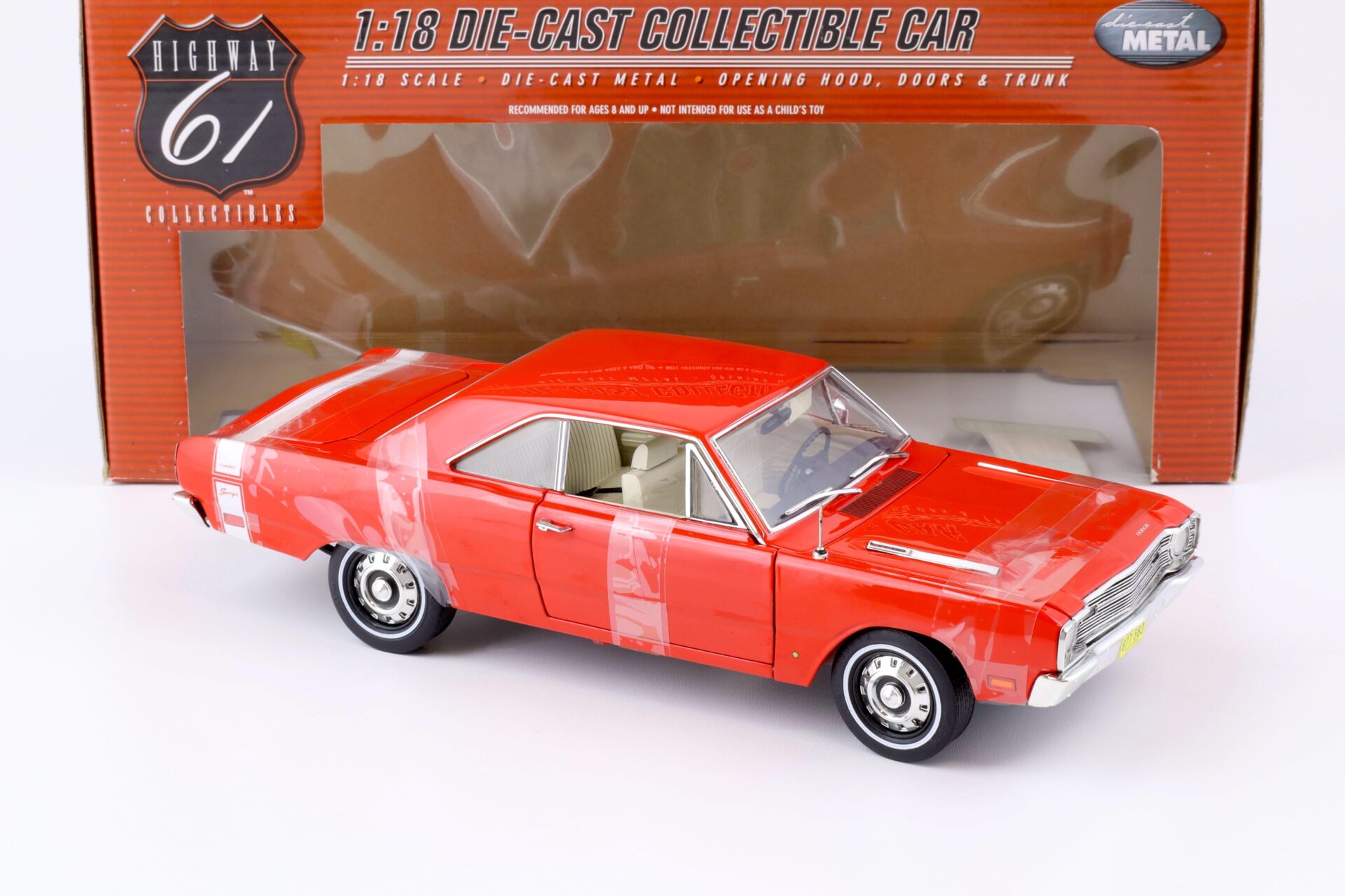 1:18 Highway61 Dodge Dart Swinger 1969 red 50201