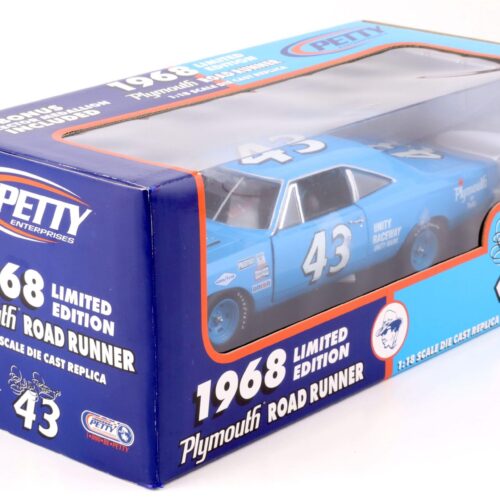 1:18 ERTL 1968 Plymouth Road Runner #43 Petty Enterprises blue