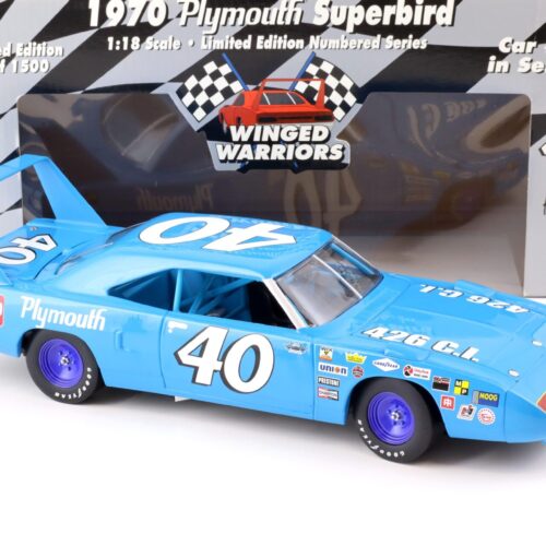 1:18 ERTL 1970 Plymouth Superbird #40 Winged Warriors Pete Hamilton blue