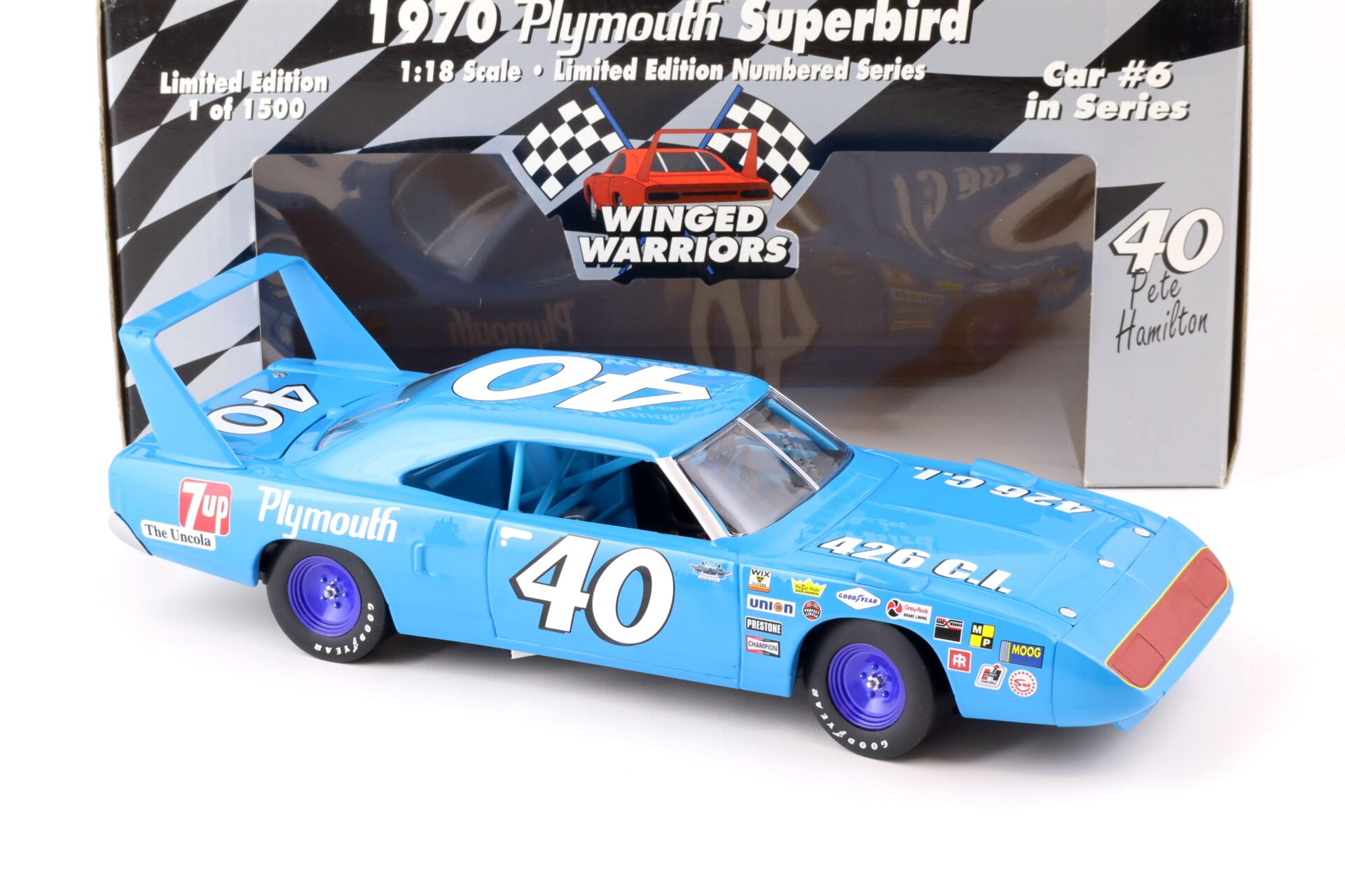 1:18 ERTL 1970 Plymouth Superbird #40 Winged Warriors Pete Hamilton blue