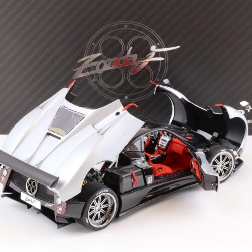 1:18 Almost Real Pagani Zonda F 2005 Grigio Mercurio silver