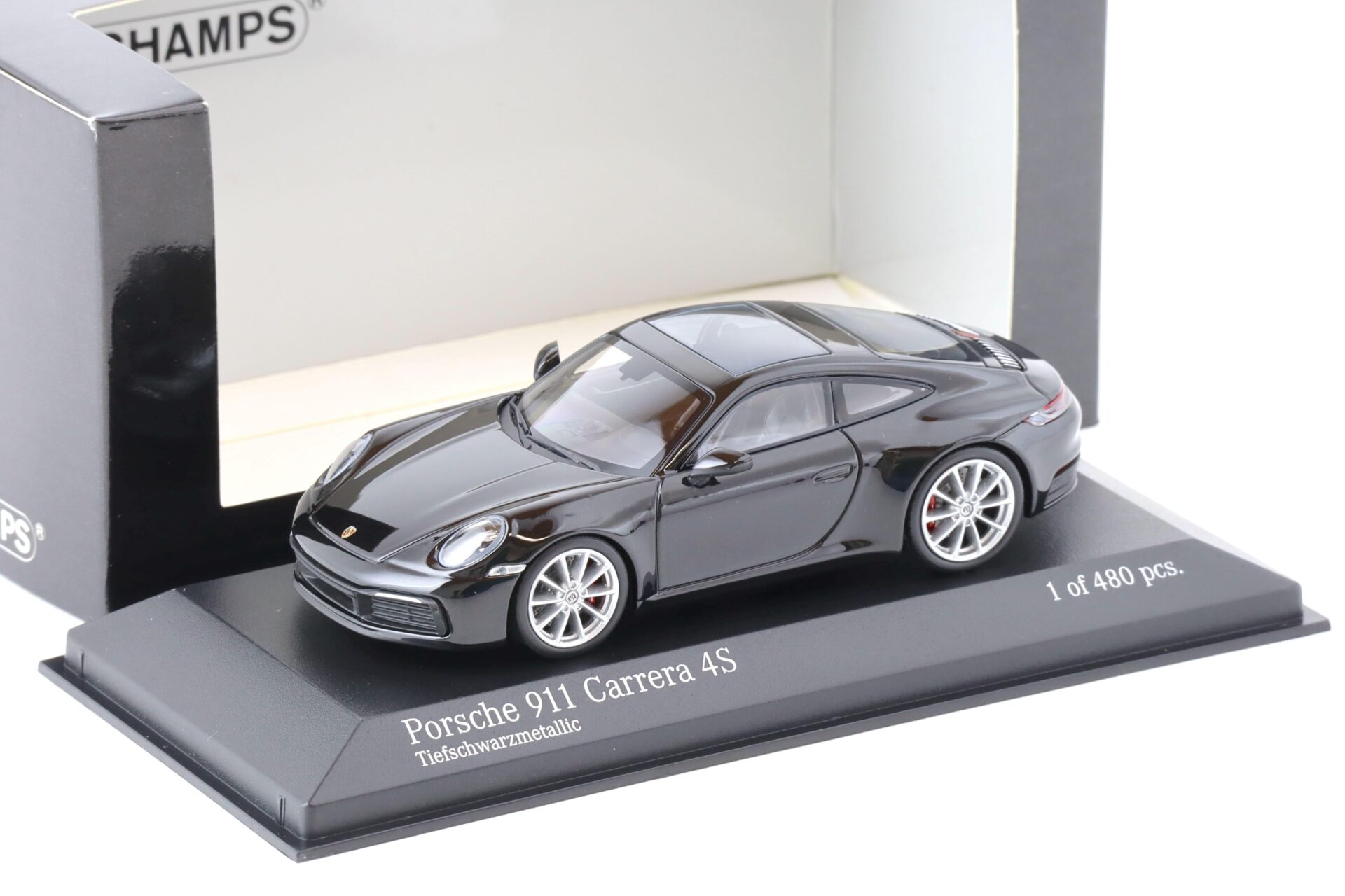 ID 75104 orig.jpg 1:43 Minichamps Porsche 911 (992) Carrera 4S Coupe deep black metallic 2019
