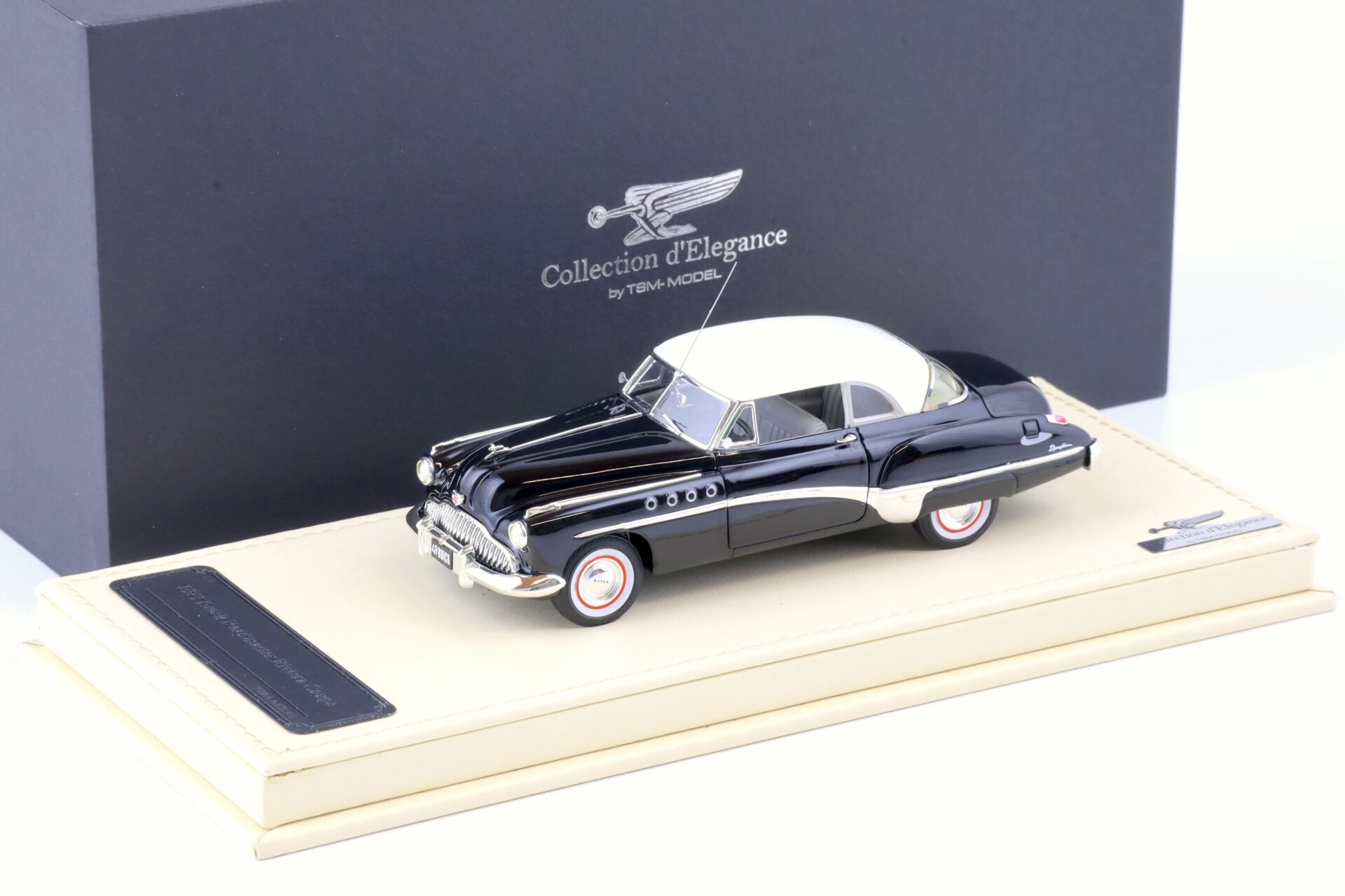 1:43 TSM 1949 Buick Roadmaster Riviera Coupe black TSMCE154308