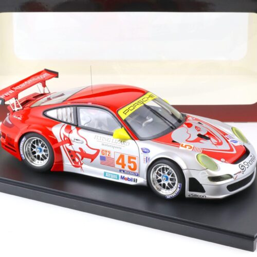 1:18 AUTOart Porsche 911 (997) GT3 RSR ALMS 2007 "Flying Lizard" #45