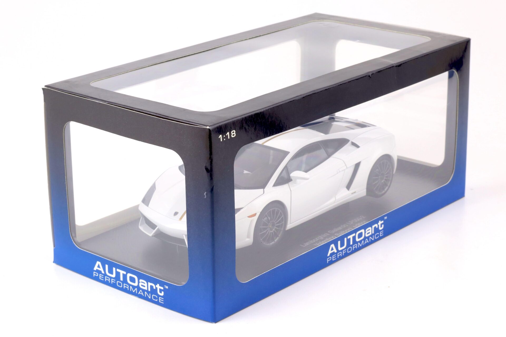 1:18 AUTOart Lamborghini Gallardo LP550-2 Balboni Bianco Monocerus/ white 74635