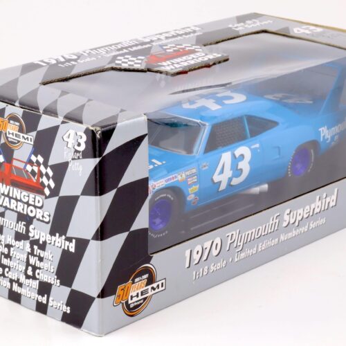 1:18 ERTL 1970 Plymouth Superbird #43 Winged Warriors Richard Petty blue