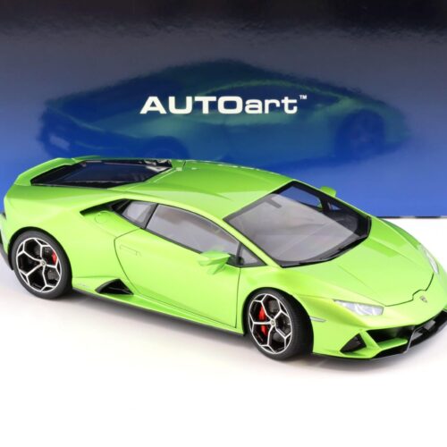 1:18 AUTOart Lamborghini Huracan Evo 2019 verde selvans green 79215 - Image 2