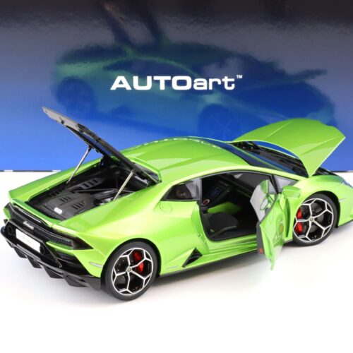 1:18 AUTOart Lamborghini Huracan Evo 2019 verde selvans green 79215 - Image 4